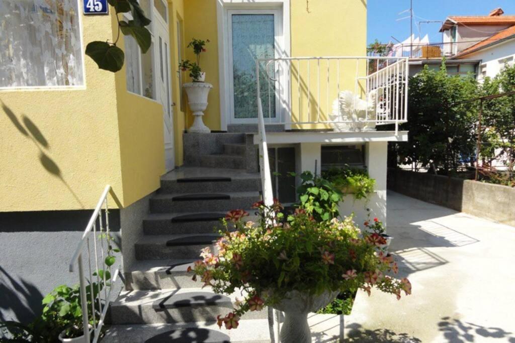 Croatia Zadar Borik Family Apartment With Garten View Number 2 المظهر الخارجي الصورة